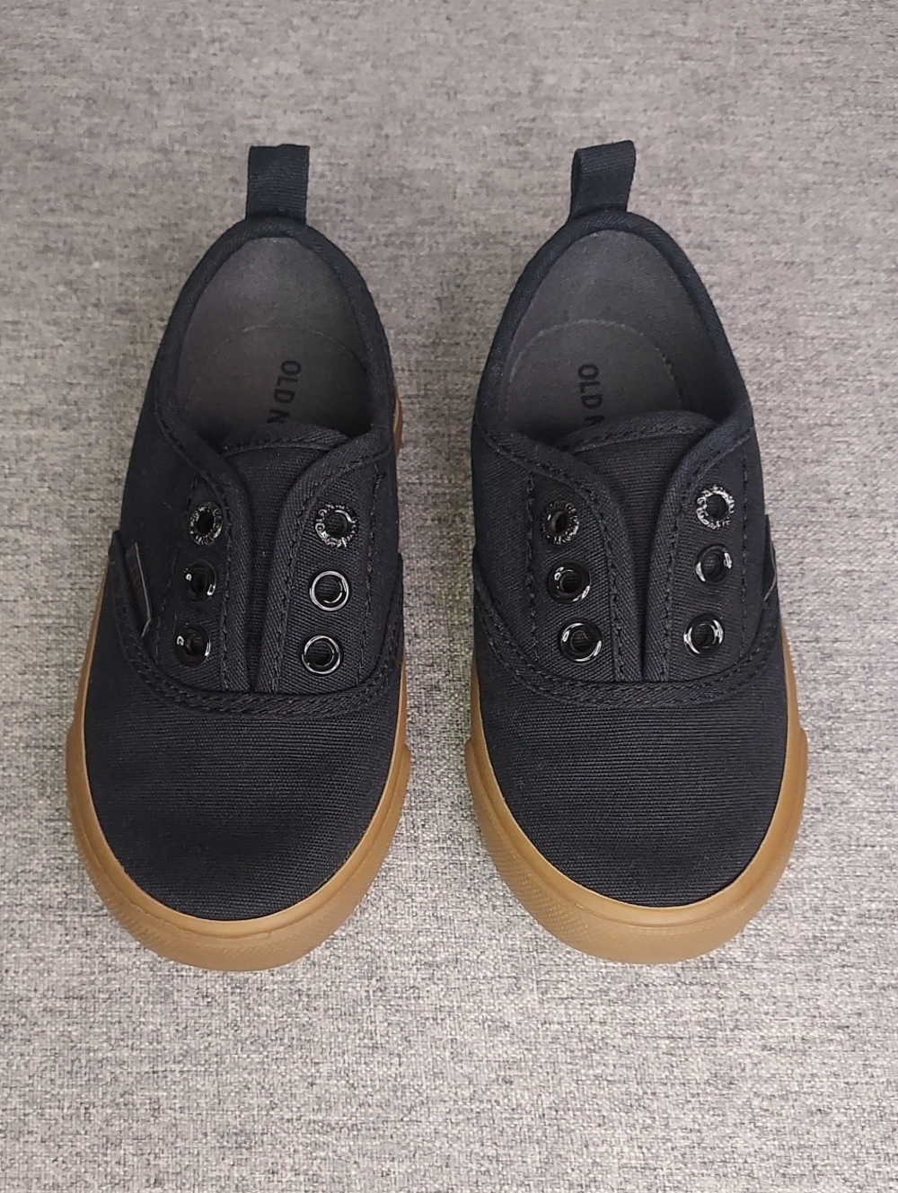 Old Navy Black Canvas Slip-On Sneakers Brown Gum Sole Unisex Toddler Shoe Size 7